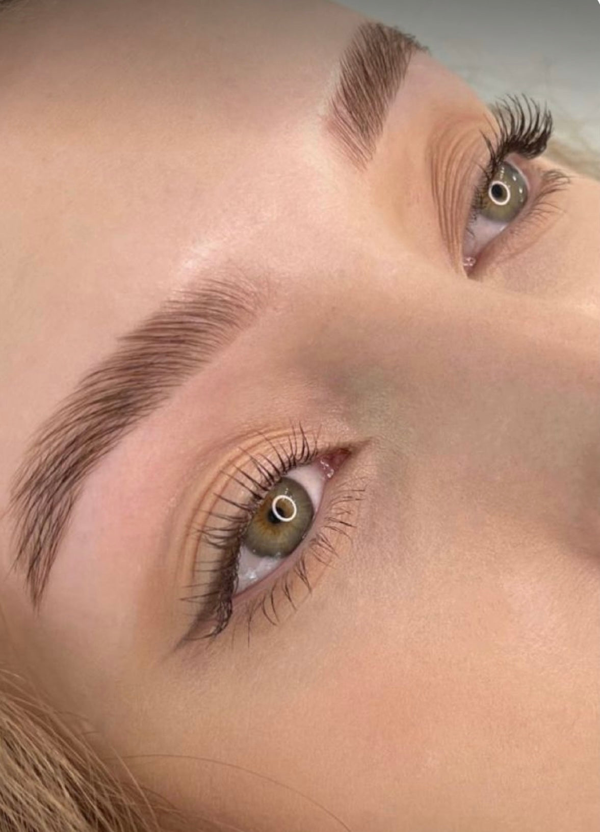 Eyebrow correction + Tint + Lamination