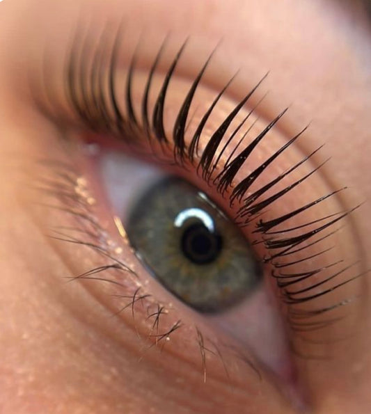 Lash Tinting